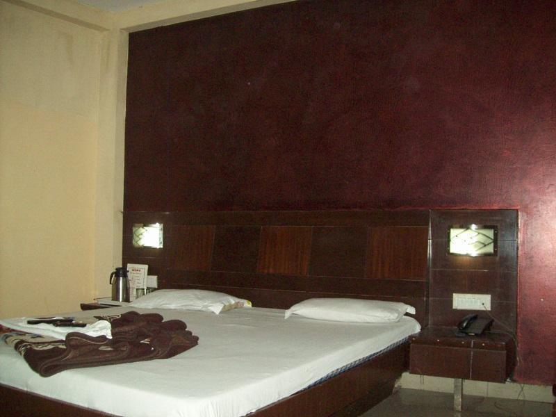 Hotel Golden Gate New Delhi Exterior foto