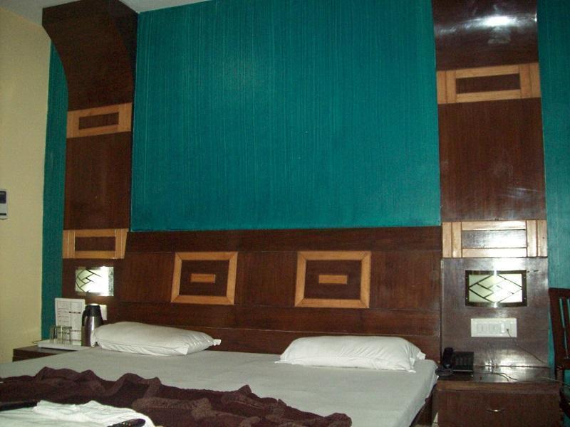 Hotel Golden Gate New Delhi Exterior foto